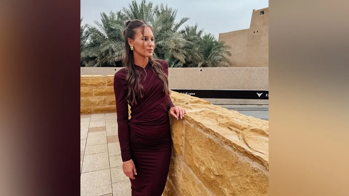 Вероника Кудерметова. Обложка © Instagram (признан экстремистской организацией и запрещён на территории Российской Федерации) / v.kudermetova