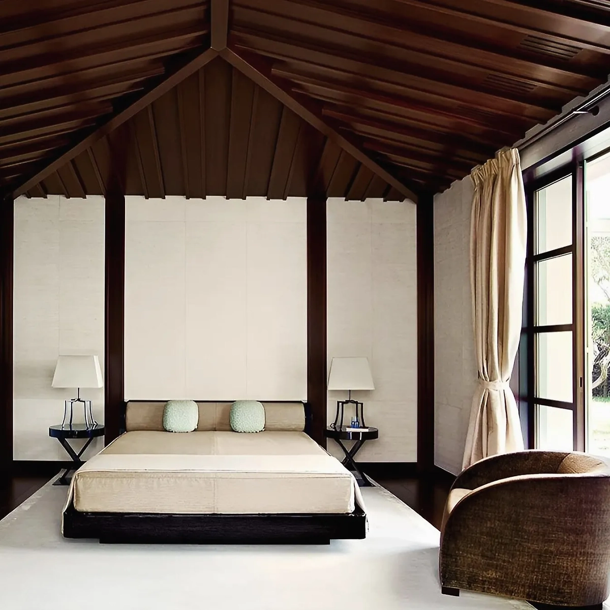 Фото © Instagram (признан экстремистской организацией и запрещён на территории Российской Федерации) / gentlemensparliament