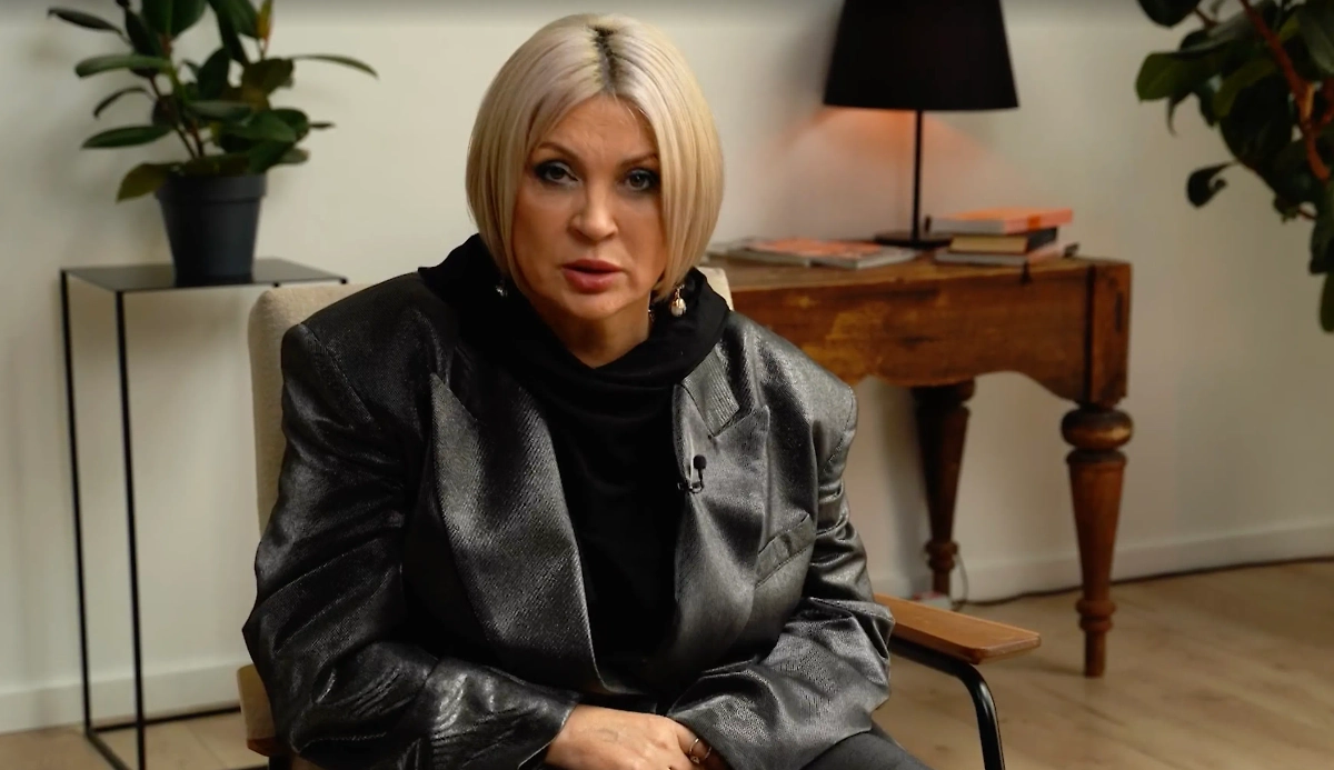 Ая (Светлана Назаренко). © Кадр из шоу «МАЛАХОВ» на площадке «Смотрим»