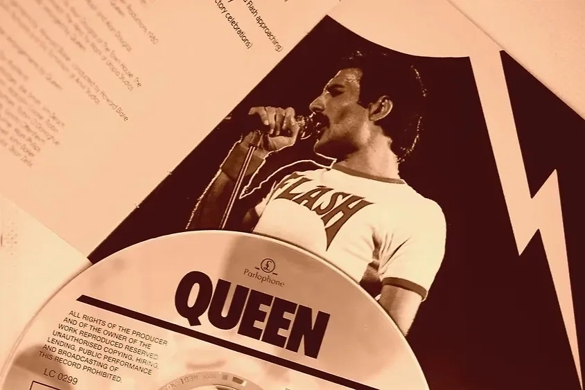 Зороастрийские символы в творчестве Queen: религиозные корни Фредди. Фото © Shutterstock / FOTODOM / Kraft74