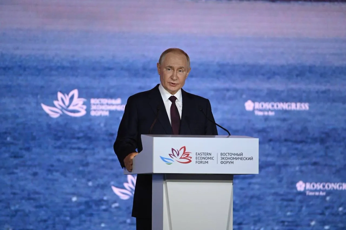 Владимир Путин. Обложка © Life.ru