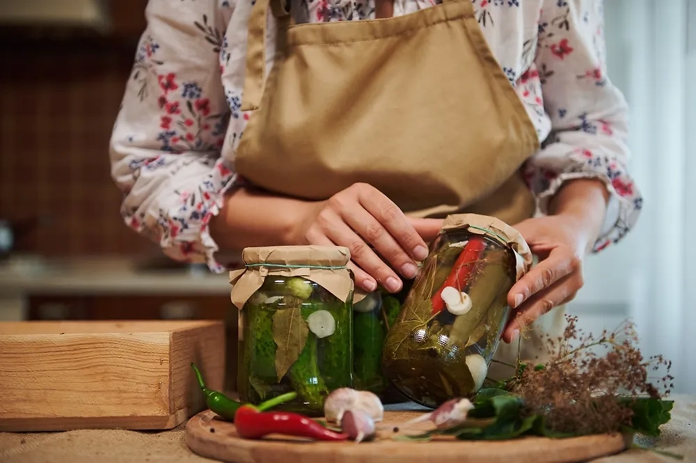 Огурцы без стерилизации — рецепт. Огурцы на зиму — рецепты без стерилизации. Фото © Shutterstock / FOTODOM / Taras Grebinets