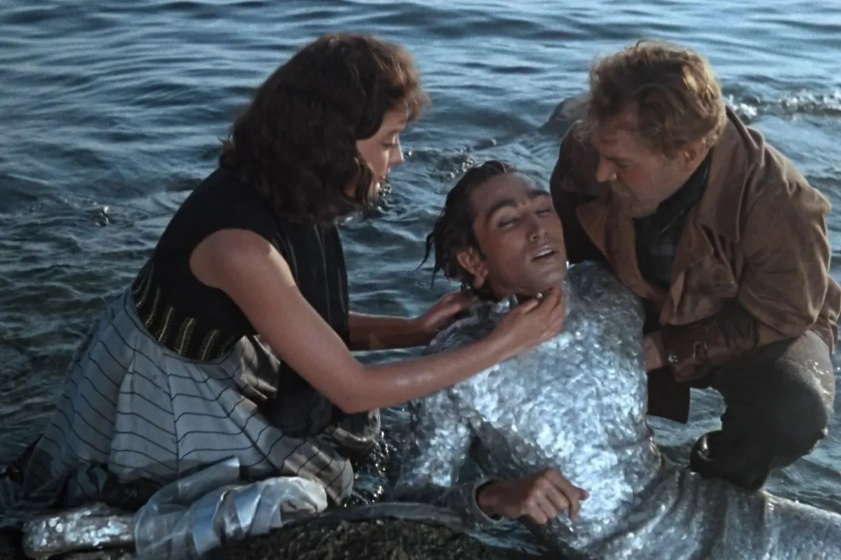 «Человек-амфибия» был снят на «Ленфильме» режиссёрами Владимиром Чеботарёвым и Геннадием Казанским. Фото © «Человек-амфибия» (1961), режиссёры Владимир Чеботарёв, Геннадий Казанский, сценаристы Акиба Гольбурт, Алексей Каплер и др. / Kinopoisk 