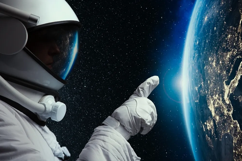 Обложка © Shutterstock / FOTODOM / YuriyZhuravov