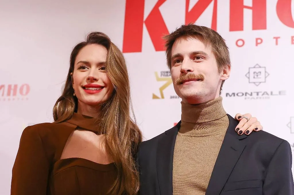 Актер Иван Янковский с женой Дианой Пожарской. Обложка © ТАСС / Артем Геодакян