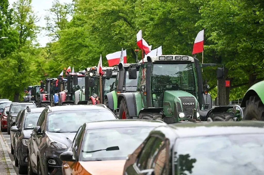Обложка © ТАСС / EPA / MARCIN BIELECKI