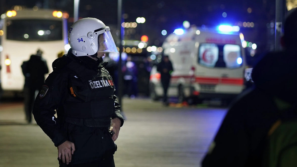 Обложка © Shutterstock / FOTODOM / Sedat Elbasan