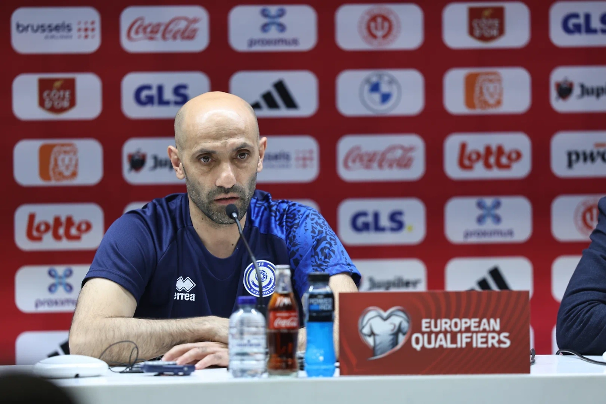 Али Алиев. Обложка © Казахстанская федерация футбола 