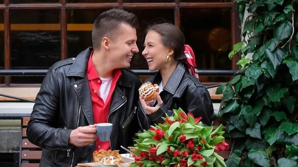 Обложка © Instagram (признан экстремистской организацией и запрещён на территории Российской Федерации)/ ler_chek