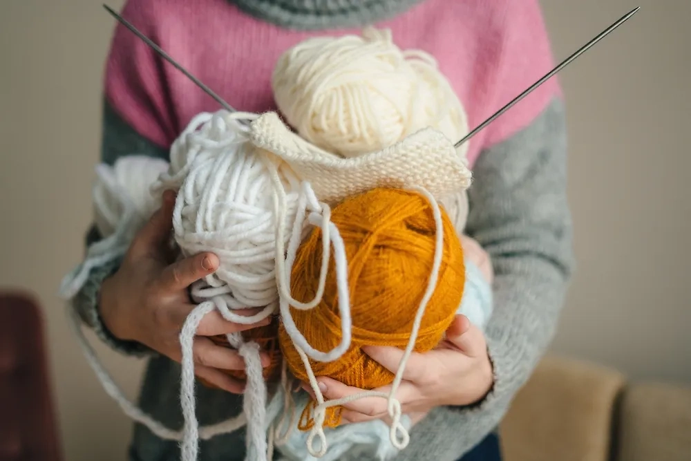 Обложка © Shutterstock / FOTODOM / dekazigzag