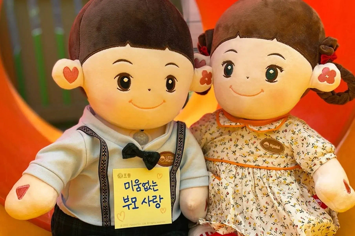 Игрушка-робот для пожилых. Фото © Instagram (признан экстремистской организацией и запрещён на территории Российской Федерации)/ hyodol_lover