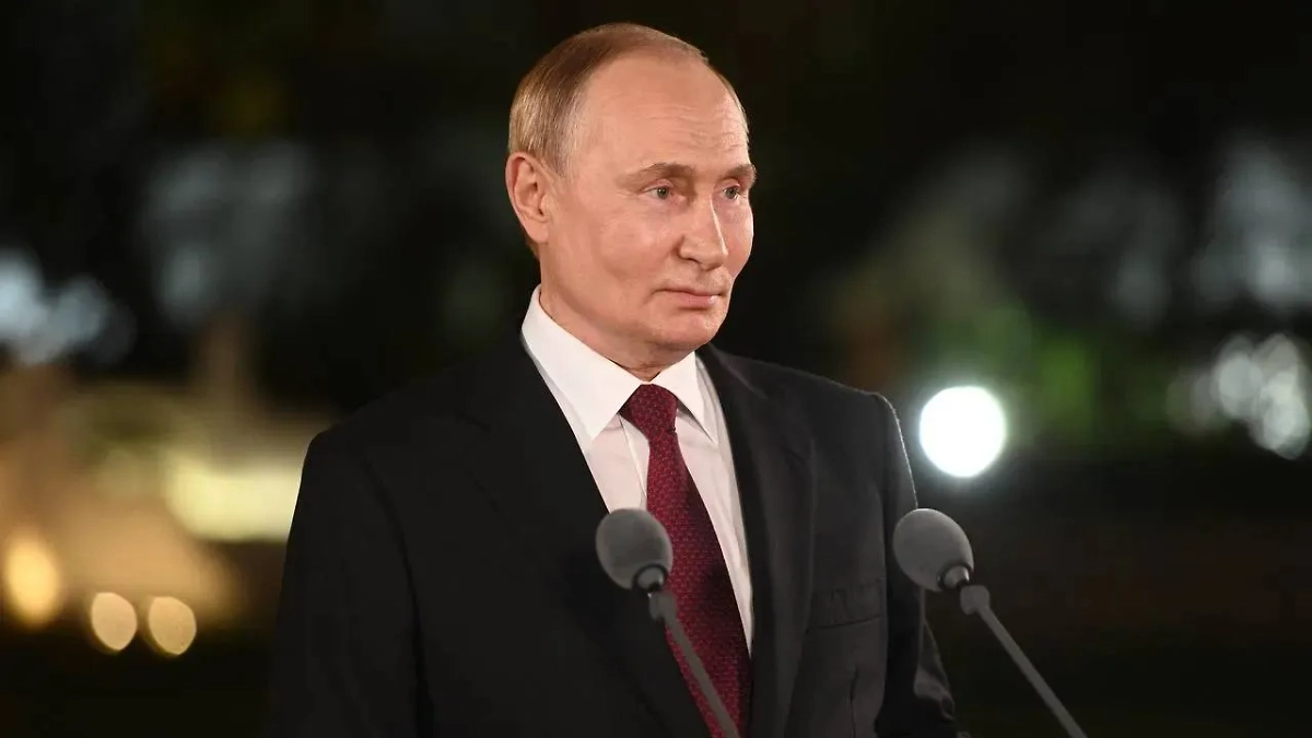 Владимир Путин. Обложка © Life.ru