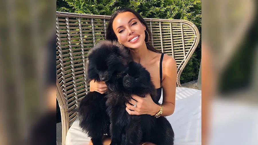 Оксана Самойлова. Обложка © Instagram (признан экстремистской организацией и запрещён на территории Российской Федерации) / samoylovaoxana