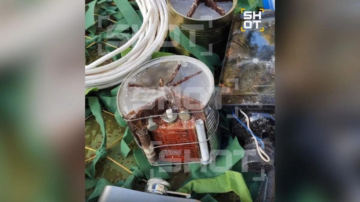 ВСУ начали минировать полевые свечи. Фото © SHOT