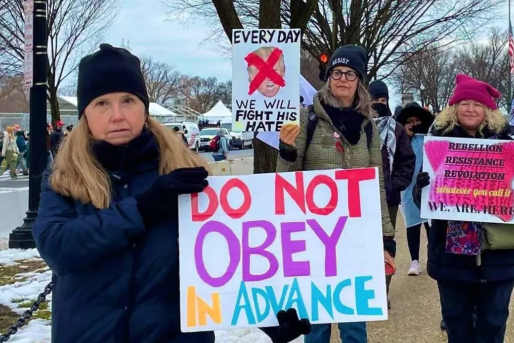 Участники протестов. Обложка © X / BaronFrankal