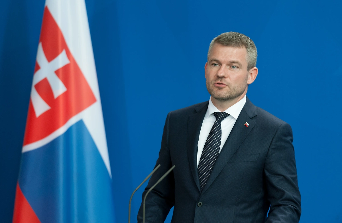 Петр Пеллегрини. Обложка © Shutterstock / FOTODOM / photocosmos1