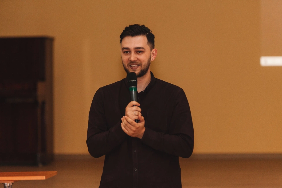 Пропавший Роман Кляузов. Обложка © VK / Роман Андреевич Кляузов