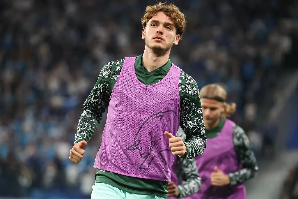 Георгий Арутюнян. Обложка © ТАСС / Валентина Певцова