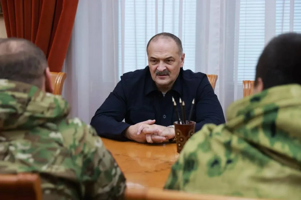 Сергей Меликов. Обложка © Telegram / Администрация Главы РД