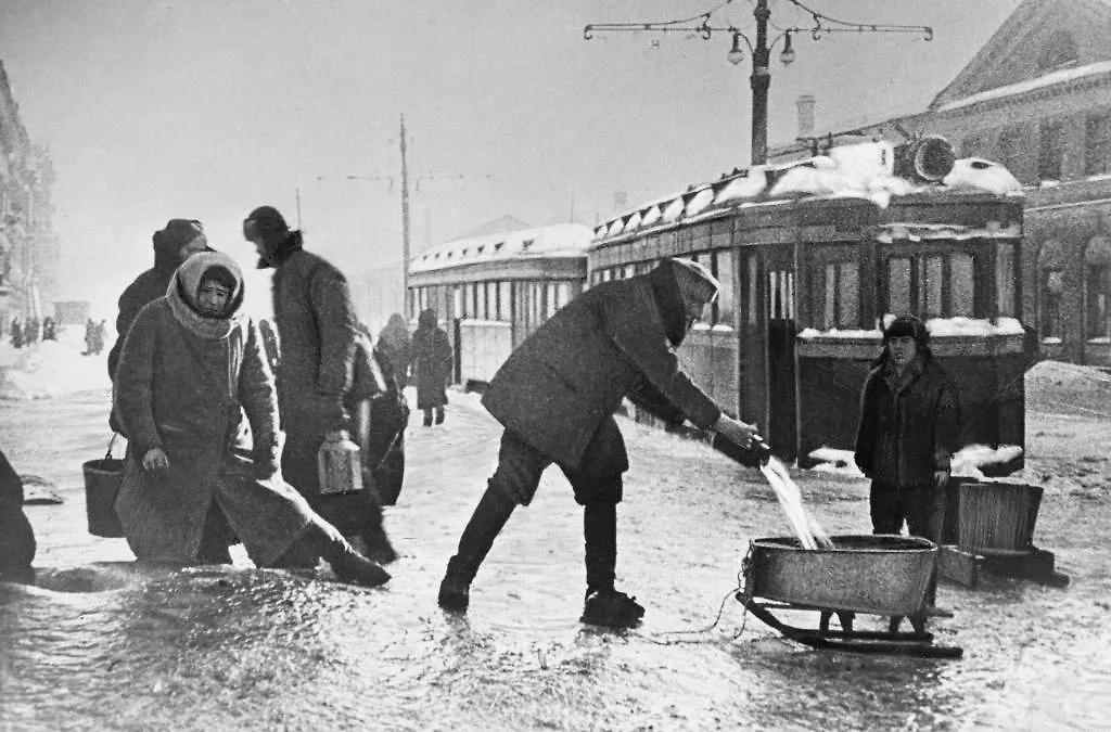 Блокада Ленинграда. Фото © Василий Федосеев/ТАСС