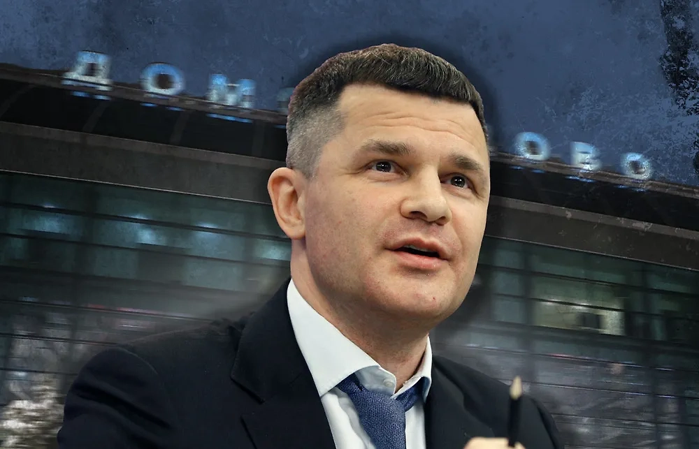 Владелец группы «Домодедово» Дмитрий Каменщик. Коллаж © Life.ru Фото © ТАСС / Александр Щербак / Артём Геодакян