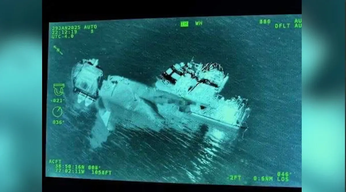 Фото с места авиакатастрофы в Вашингтоне с воздуха. Обложка © X / nicksortor