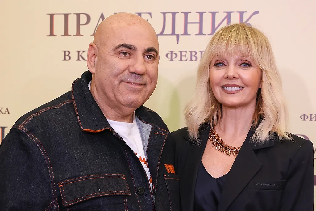 Певица Валерия и продюсер Иосиф Пригожин воспитали на двоих шестерых детей. Фото © ТАСС / Антон Новодережкин