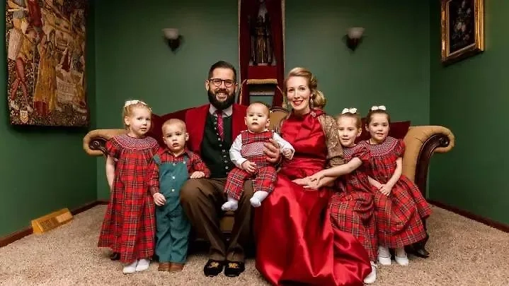 Семейство Шуцман. Обложка © семейный архив / «Царьград»