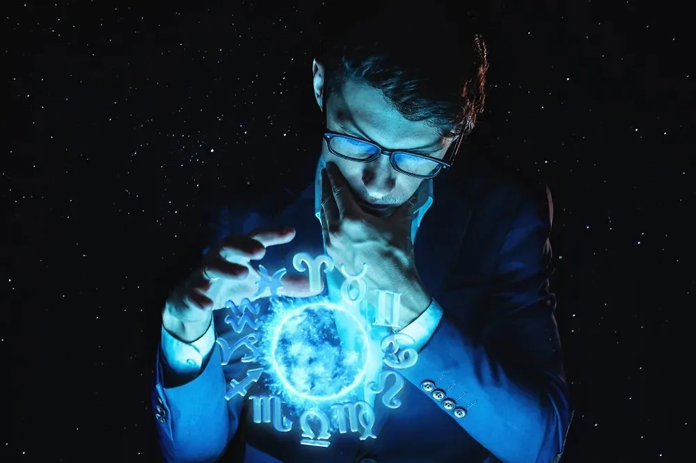 Тамара Глоба предсказала попытки навести глобальный порядок в феврале 2025 года. Фото © Shutterstock / FOTODOM / Artem Oleshko