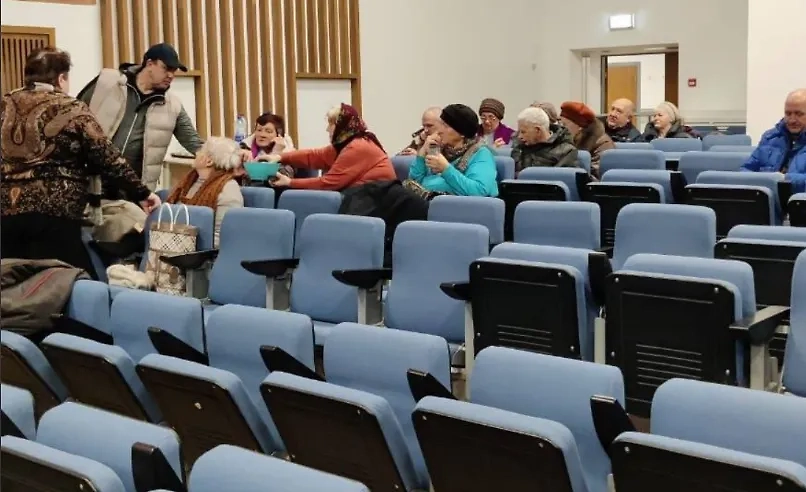 В Воронеже эвакуировали людей после атаки ВСУ. Фото © Telegram / Гусев