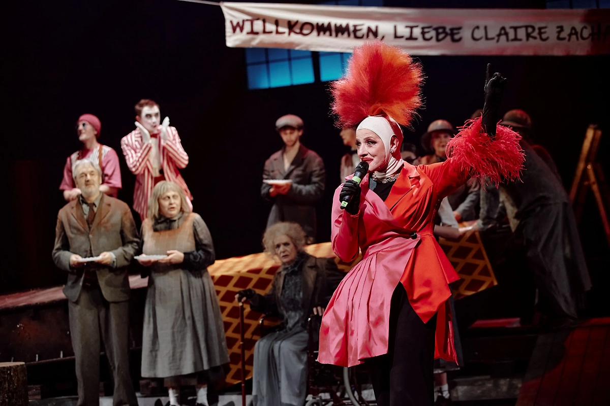 Спектакль «Сделка». Фото © Предоставлено Life.ru