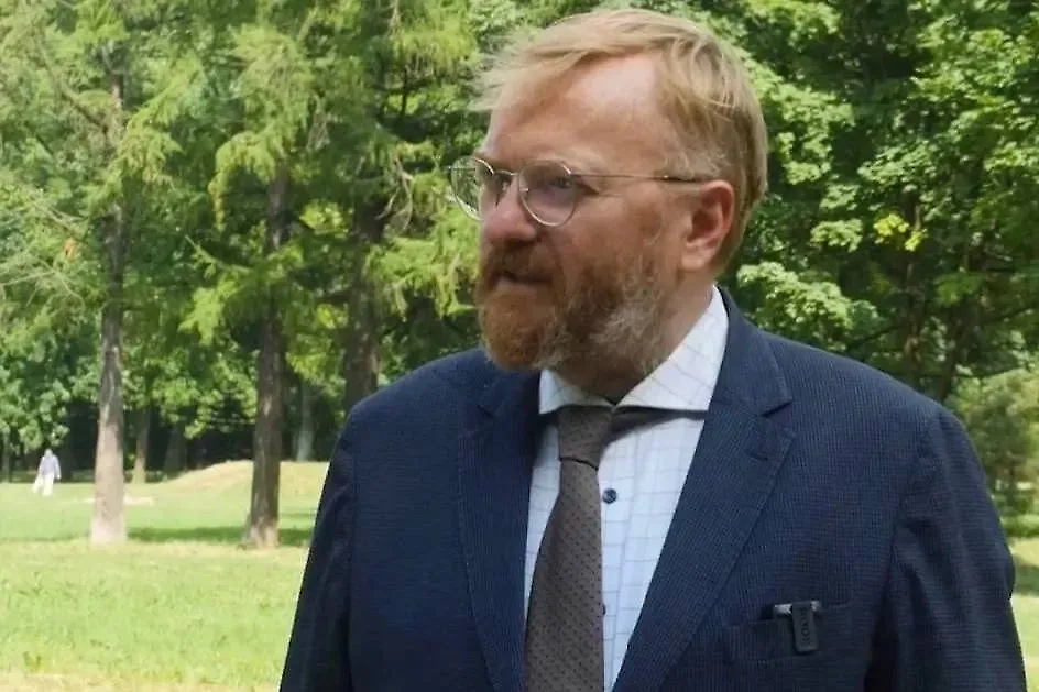 Обложка © VK / Виталий Милонов