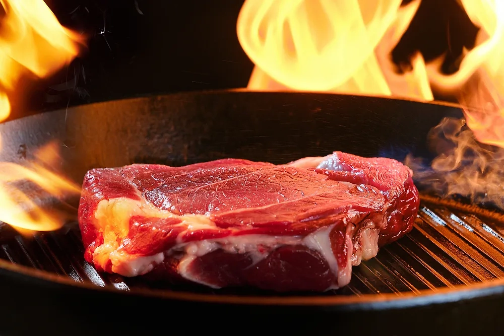 Обложка © Shutterstock / FOTODOM /Arakelyan Andrey