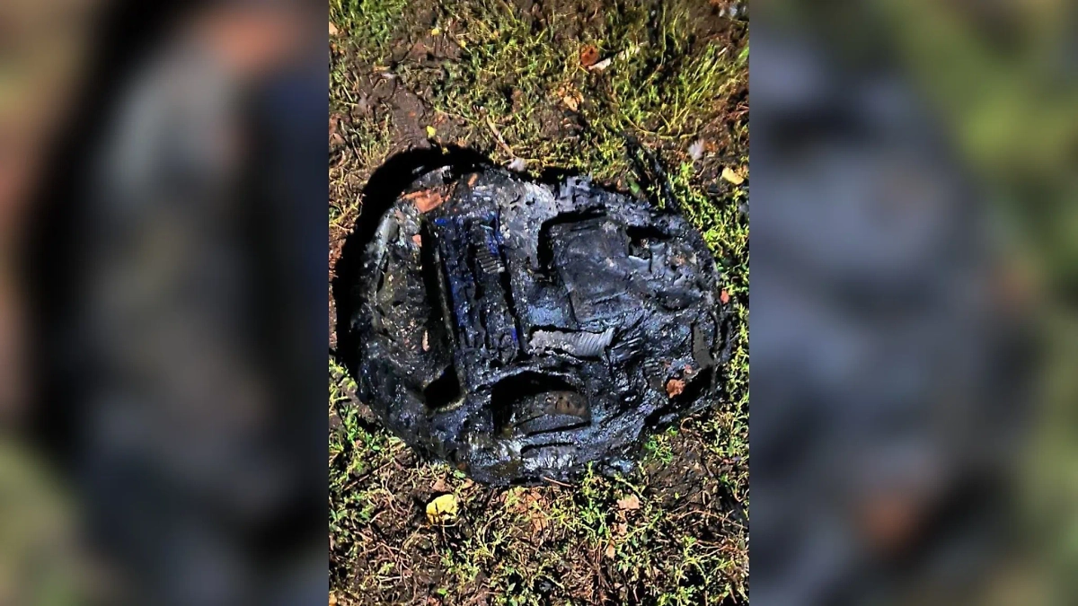 Робот-пылесос чуть не спалил дом. Обложка © Telegram / МЧС Курской области