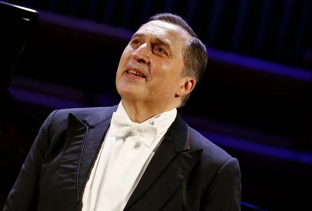 Оперный певец Паата Бурчуладзе. Обложка © ТАСС / Джавахадзе Зураб