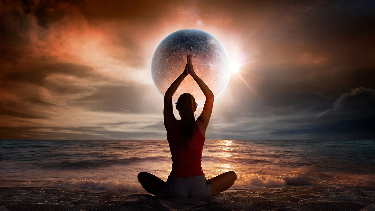 Урожайная луна 2025: Что можно делать в полнолуние в Овне 7 октября. Фото © Shutterstock / FOTODOM / Romolo Tavani