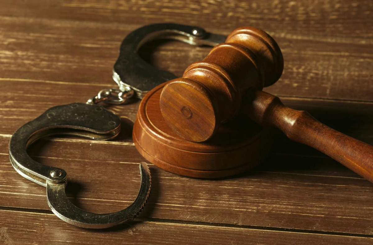 Обложка © freepik / fabrikasimf