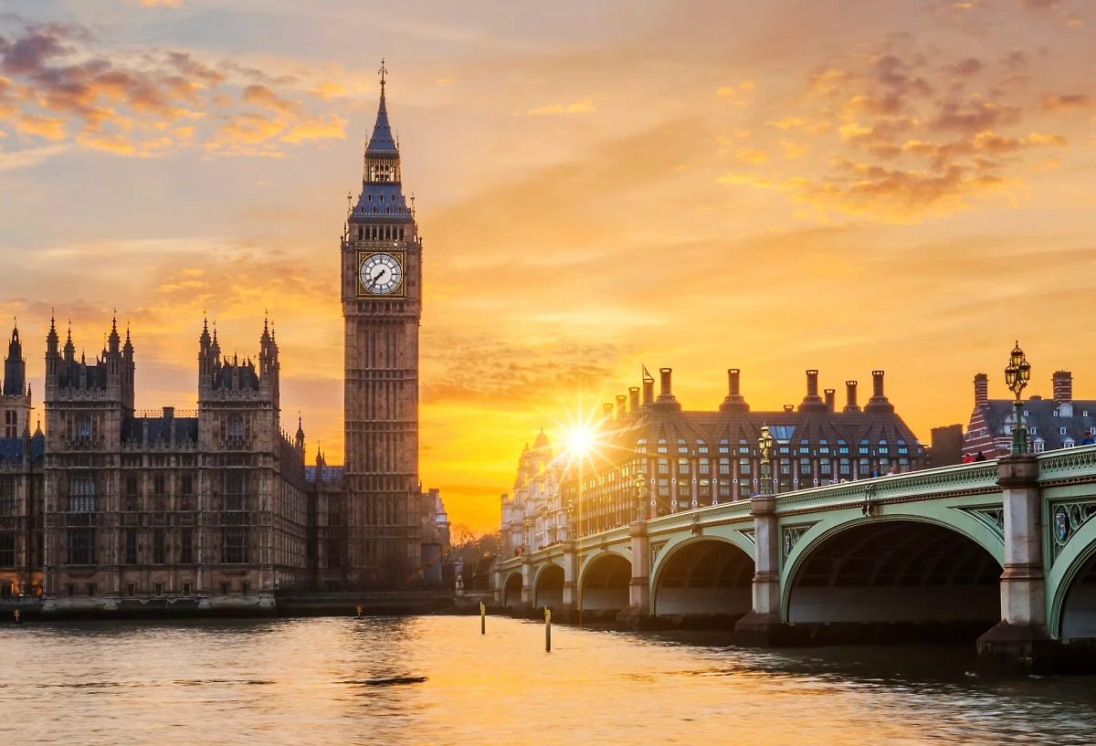 Обложка © freepik / vwalakte