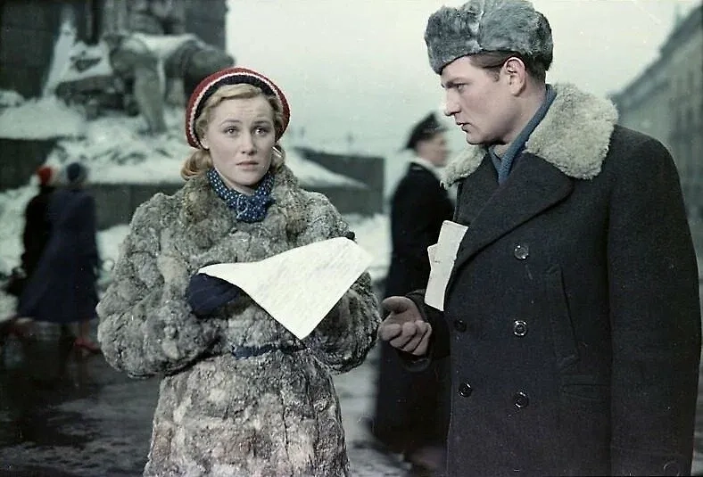 «Разные судьбы» Леонида Лукова — удивительный фильм, его сняли всего через 11 лет после войны. Фото © Кадр из фильма «Разные судьбы», режиссёр Леонид Луков / Kinopoisk