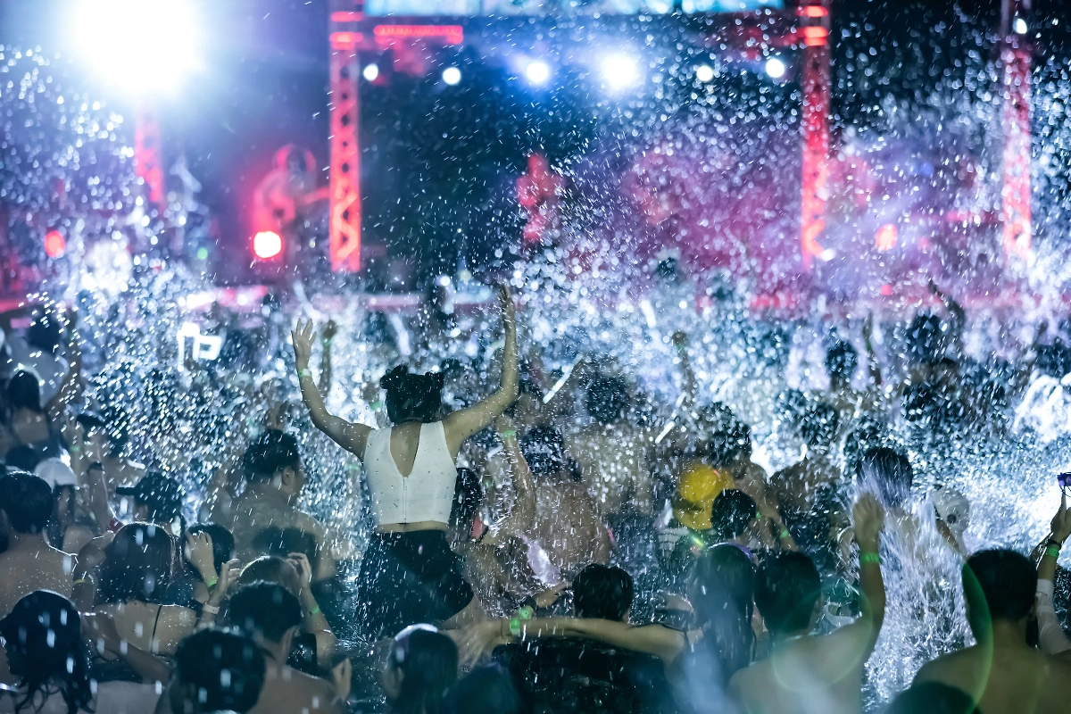 Знак зодиака Рак, знак зодиака Рыбы, знак зодиака Скорпион — их представители просто обожают музыку. Но какую? Фото © Shutterstock / FOTODOM / pixfly