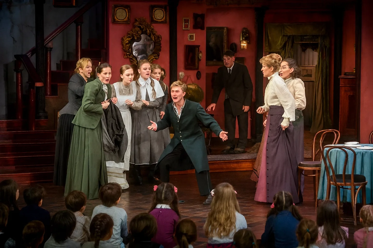 Коллаж © Life.ru. Фото © Агентство «Москва» / Сергей Киселёв