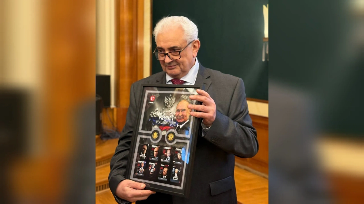 Обложка © Telegram / Посольство России в Германии