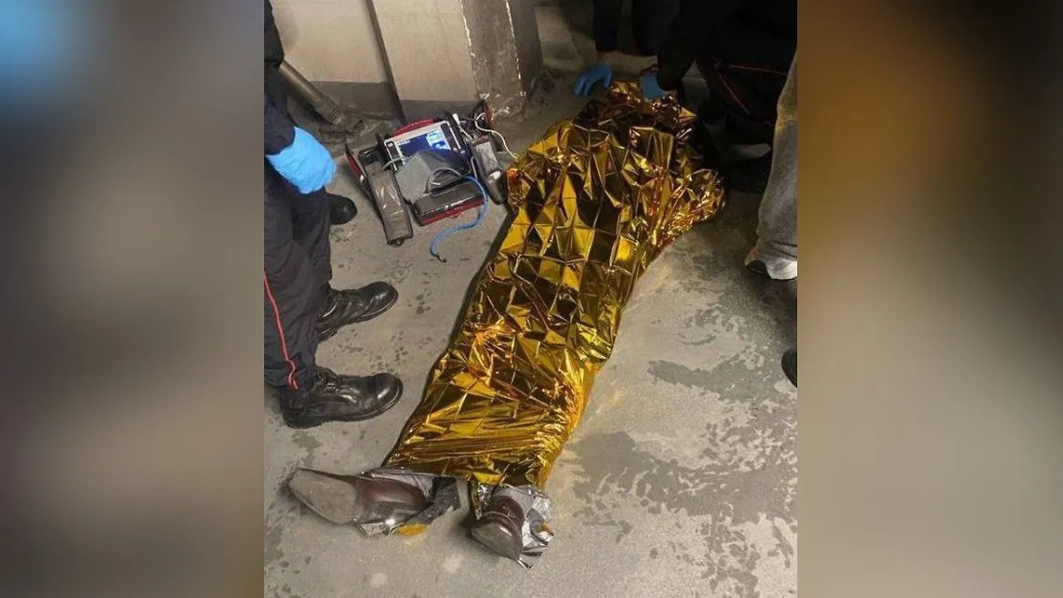 Рэпер Vacio после падения с крыши. Обложка © Instagram (соцсеть запрещена в РФ; принадлежит корпорации Meta, которая признана в РФ экстремистской) / onlybimba