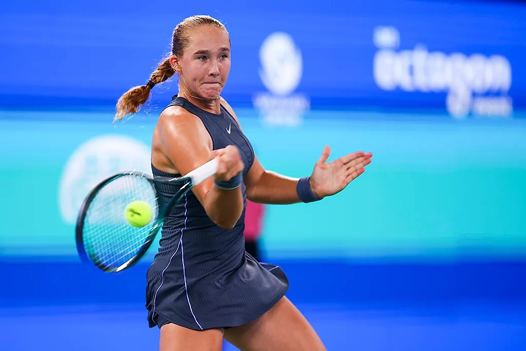 Мирра Андреева. Обложка © ТАСС / WUHAN OPEN OFFICIAL 2025 / VCG / Vis