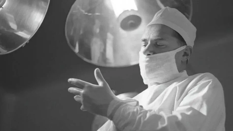 Обложка © РИА Новости / Ян Тиханов