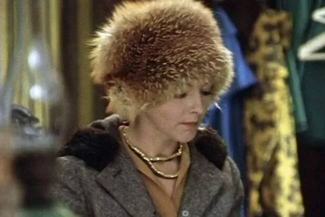 Обложка © Кадр из фильма «Ирония судьбы, или С лёгким паром», режиссёр Эльдар Рязанов, сценаристы Эмиль Брагинский, Эльдар Рязанов / Kinopoisk