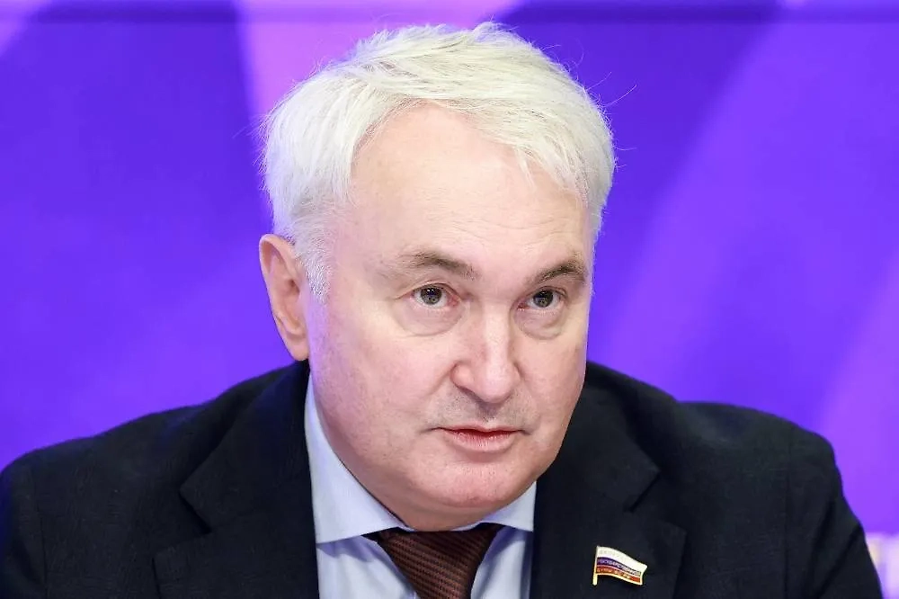 Андрей Картаполов. Обложка © ТАСС / Александр Щербак