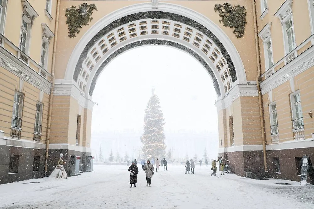 В Санкт-Петербурге зимой ожидается средняя температура в районе -5 °C. Фото © ТАСС / Александр Демьянчук