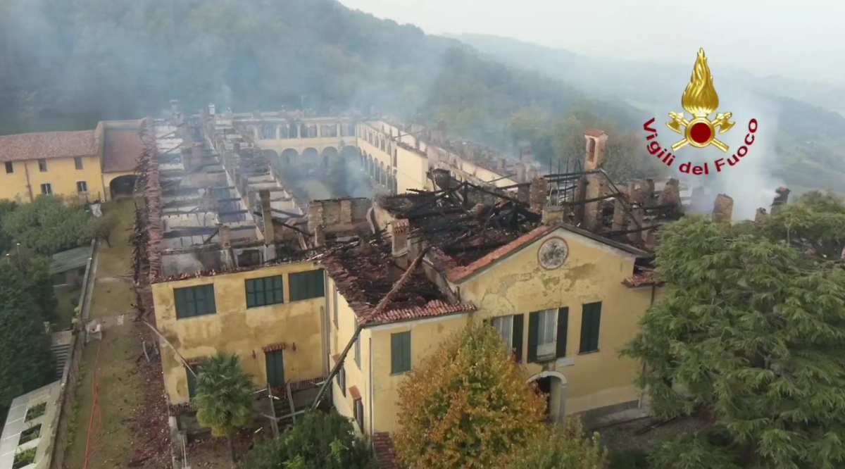 Обложка © Telegram / Vigili del Fuoco