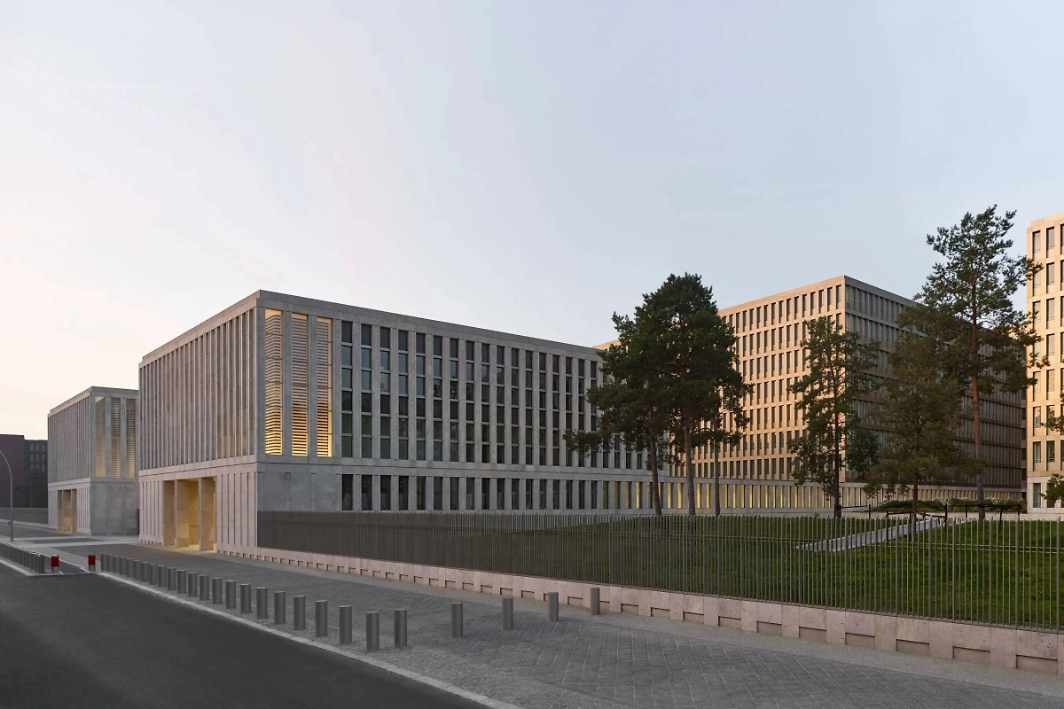 Штаб-квартира Федеральной разведывательной службы Германии. Обложка © Wikipedia / Jan Kleihues